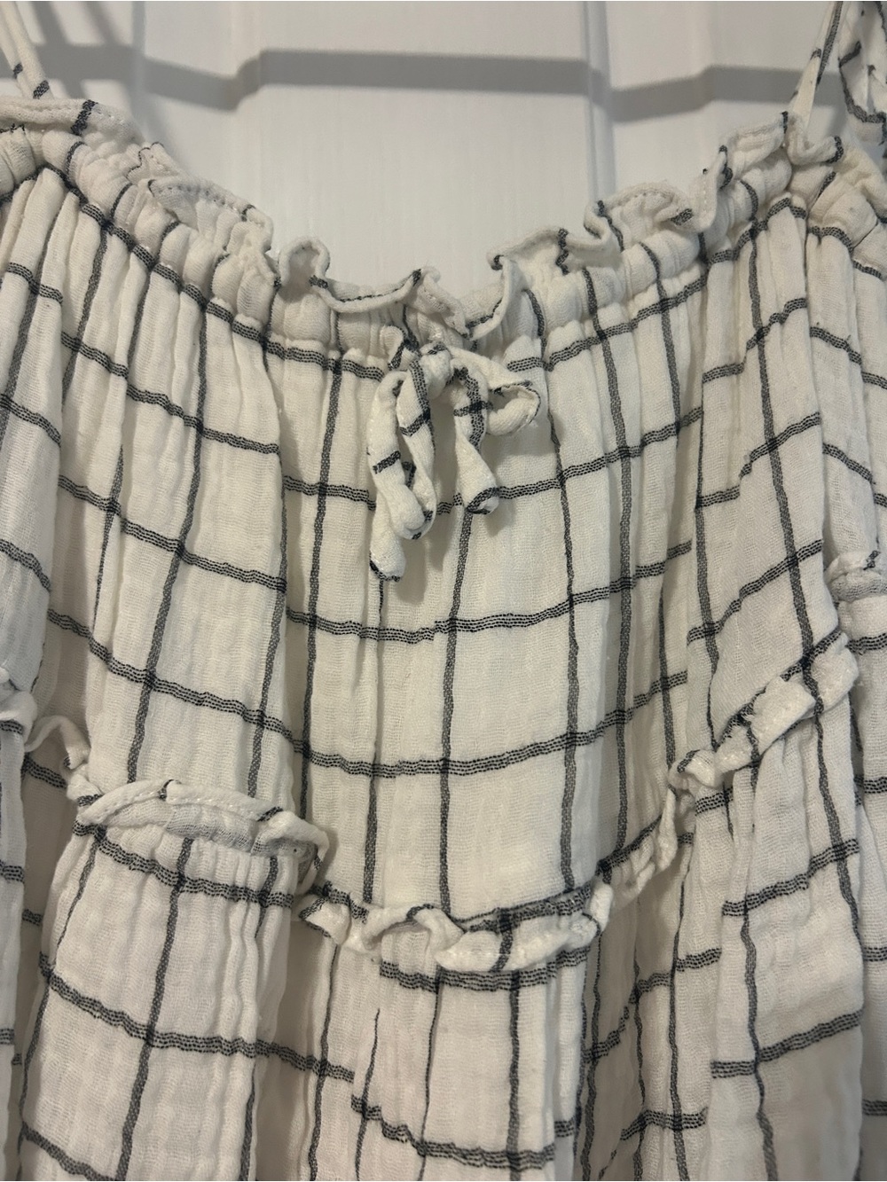 Windowpane Ruffle Top - White/Black - Picture 3 of 4
